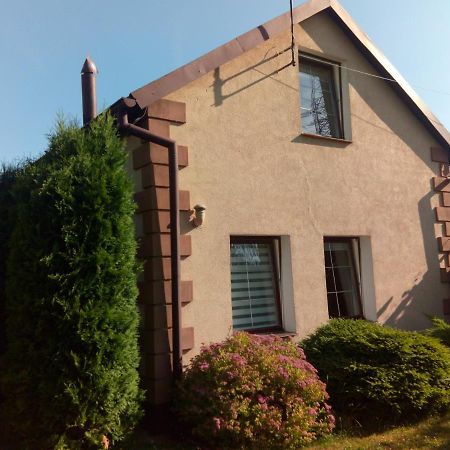 Domek Nad Kanalem Luczanskim Gizycko Exterior photo